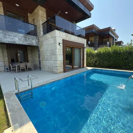 My Rhythm 1 וילה קוסדסי